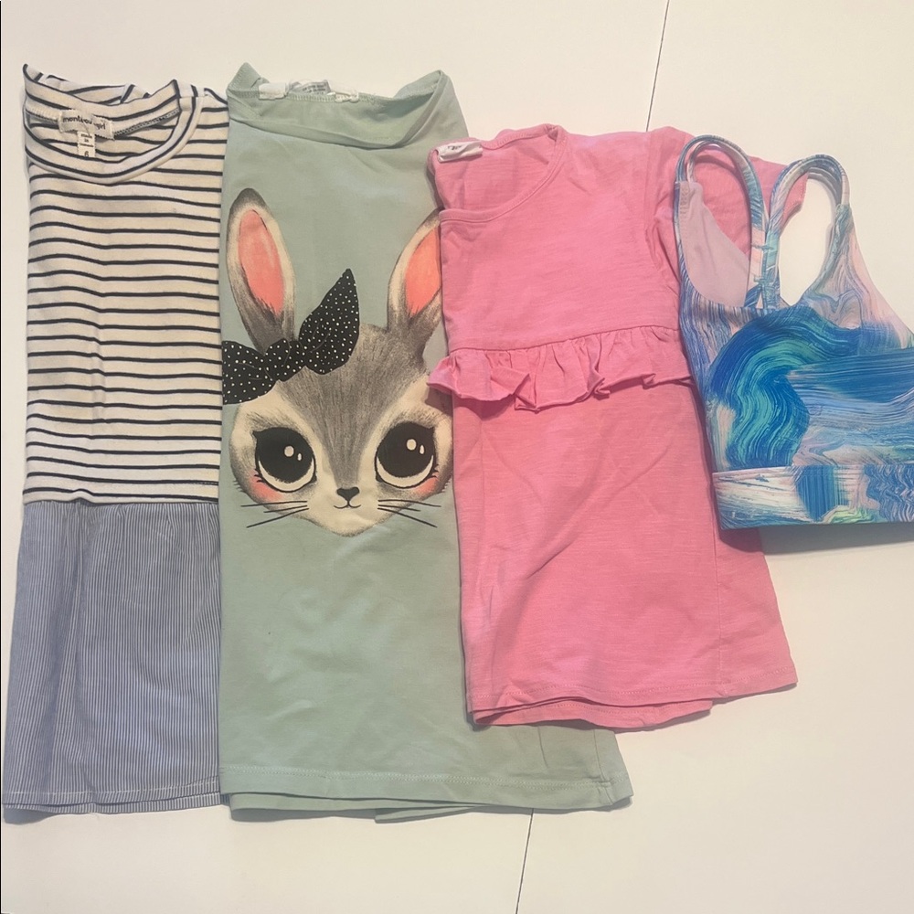 3 Girl shirt and 1 Sports bra